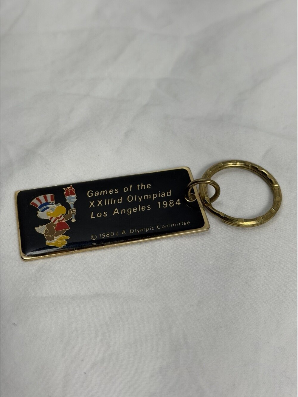 VINTAGE 1984 LOS ANGELES OLYMPICS SAM THE EAGLE GLOSSY KEYCHAIN 52
